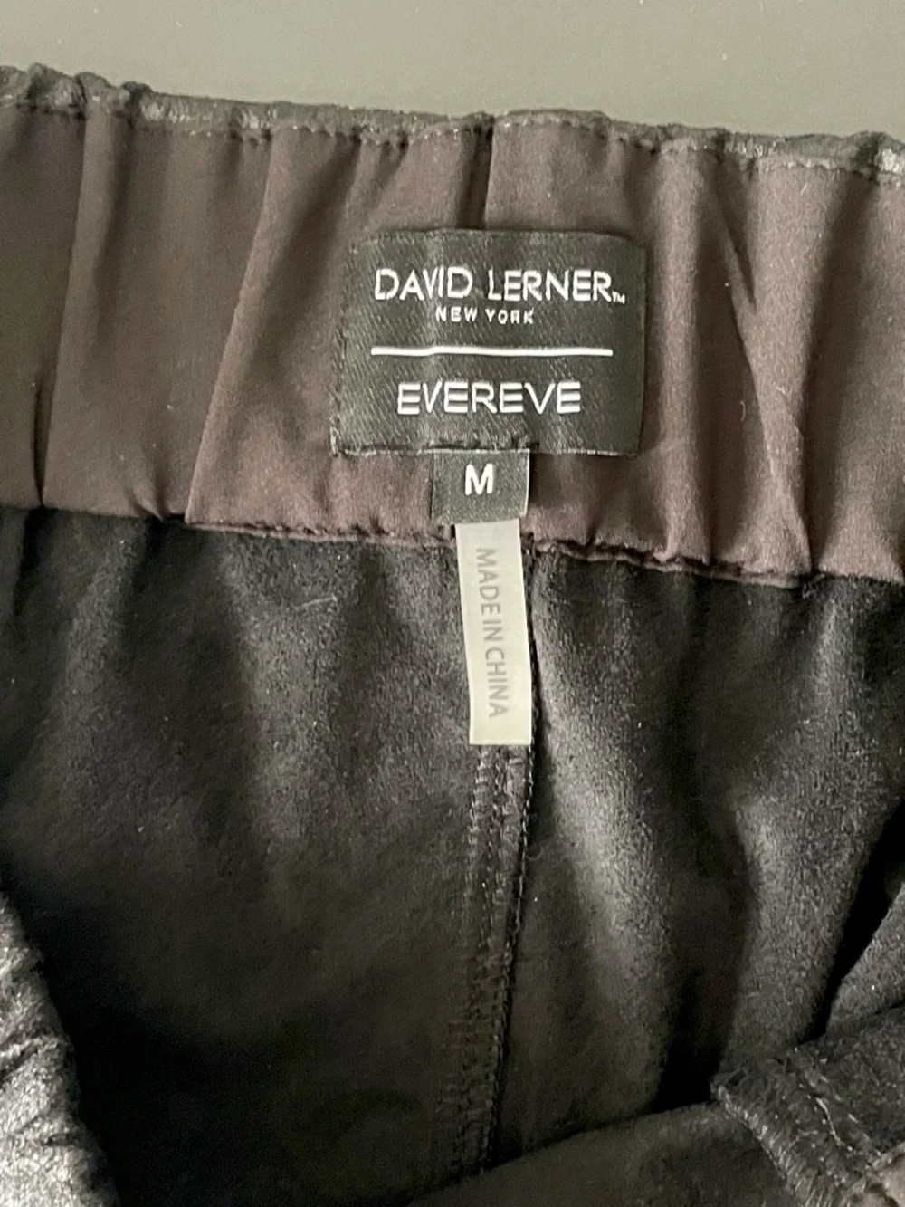 Evereve & David Lerner Women’s Faux Leather Pull On Pocket Mini Skirt Size M